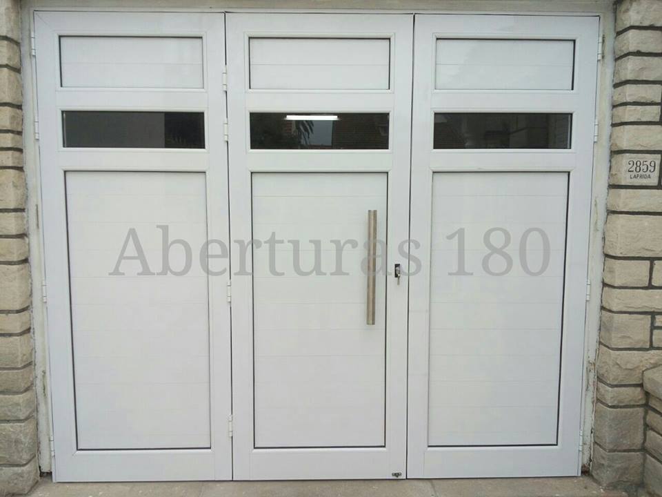 Porton de aluminio, linea modena, modelo "M" c/ barral de acero.