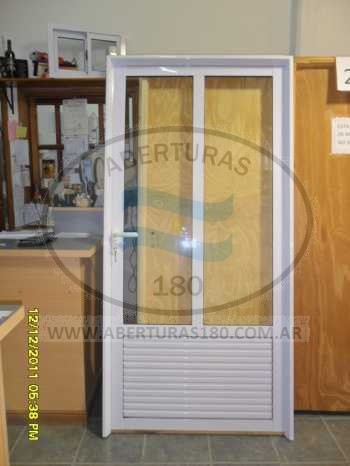 Puerta aluminio 1 mts de ancho.