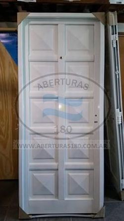 Puerta mosquitero c/ revestimiento.