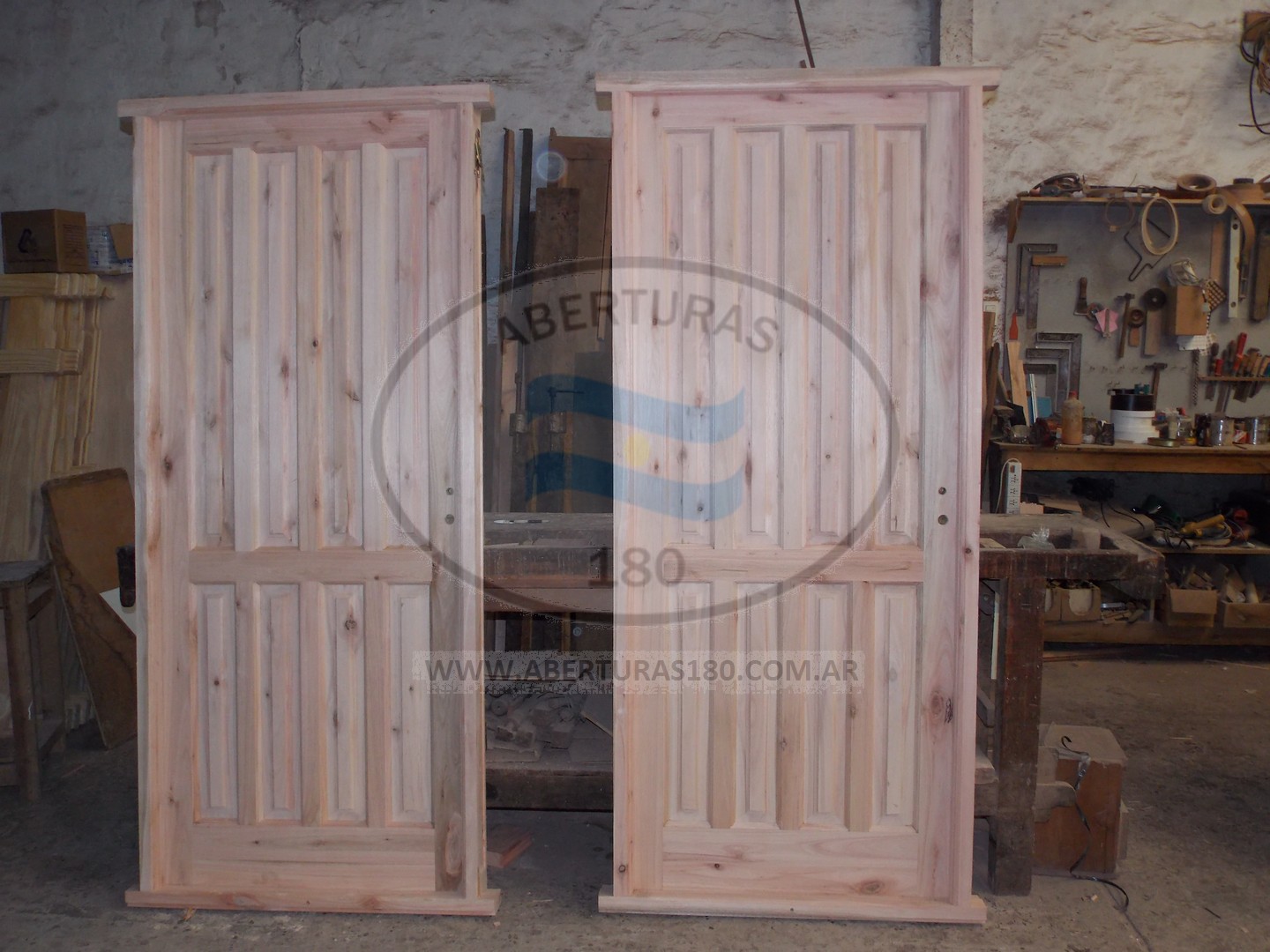 Puerta 0.80 x 2.00 en saligna 8 tab.