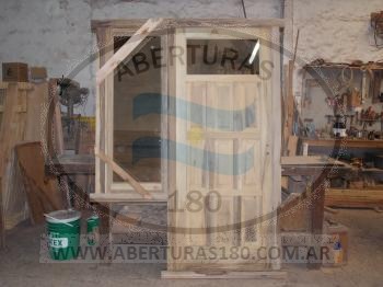 Puerta marco M.D 15 60 o 70 hoja cedro c/ vidrio para bao.